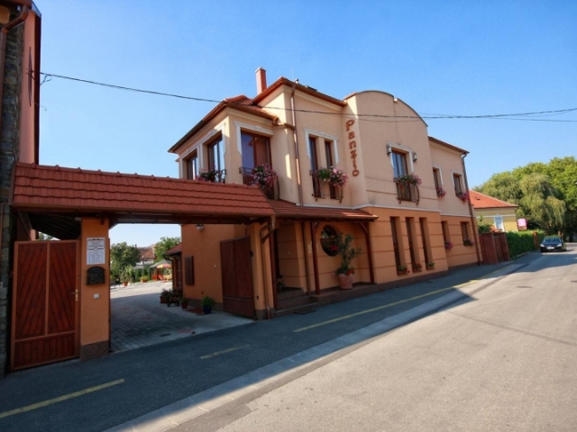 Vár-Park Panzió Sárvár